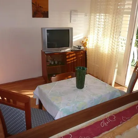 In Barbat Insel Rab 16250 Apartman